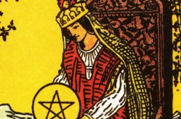 Queen of Pentacles - post